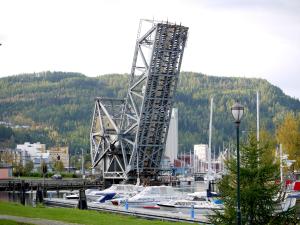 P1220356-åpen-Skansen-bru_1.jpg