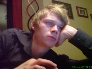 post-104510-1200225225_thumb.jpg