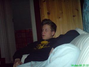 post-142468-1199709607_thumb.jpg