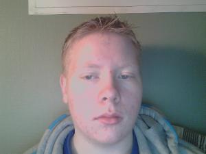 post-102350-1235272940_thumb.jpg