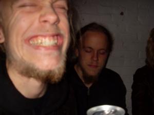 post-86885-1237844802_thumb.jpg