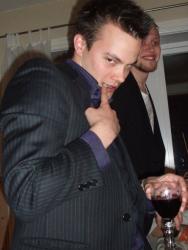 post-28291-1211214193_thumb.jpg