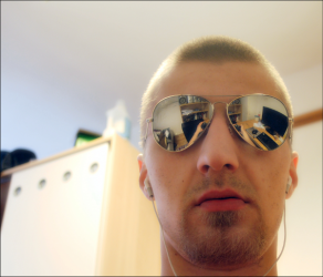 post-5057-1273654206,9427_thumb.png