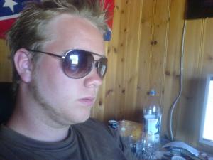 post-86179-1212791836_thumb.jpg