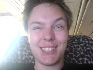post-177427-1276452704,436_thumb.jpg