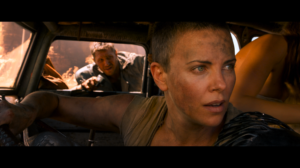 madmaxfr_07.thumb.png.f45dfe3993d5701fc1e61d0ae581cd37.png