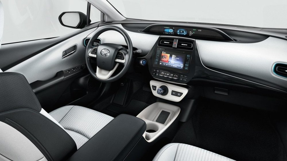 toyota-Prius-2015-interior-tme-016-a-full_tcm-3017-590386-e1457533319367.jpg