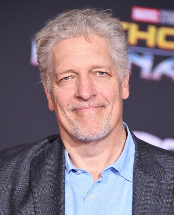 Clancy_Brown.thumb.jpg.d26f68de8c90ebd91ec294fa3e13bb96.jpg