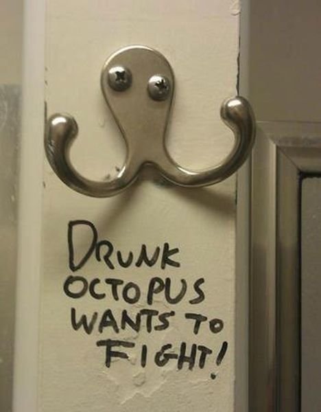 Drunk-Octopus-Wants-To-Fight-hanger.jpg.a74296fbc06ba544e49d1a0f8eaadcee.jpg