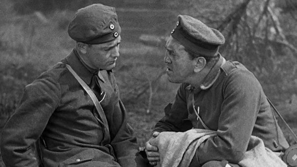 all-quiet-on-the-western-front-1930-paul-baumer-lew-ayres-stanislaus-katczinsky-louis-wolheim-best-picture-academy-awards-movie-wwi-review.jpeg.23c1387bad360f7d025c12a5adcb48ee.jpeg