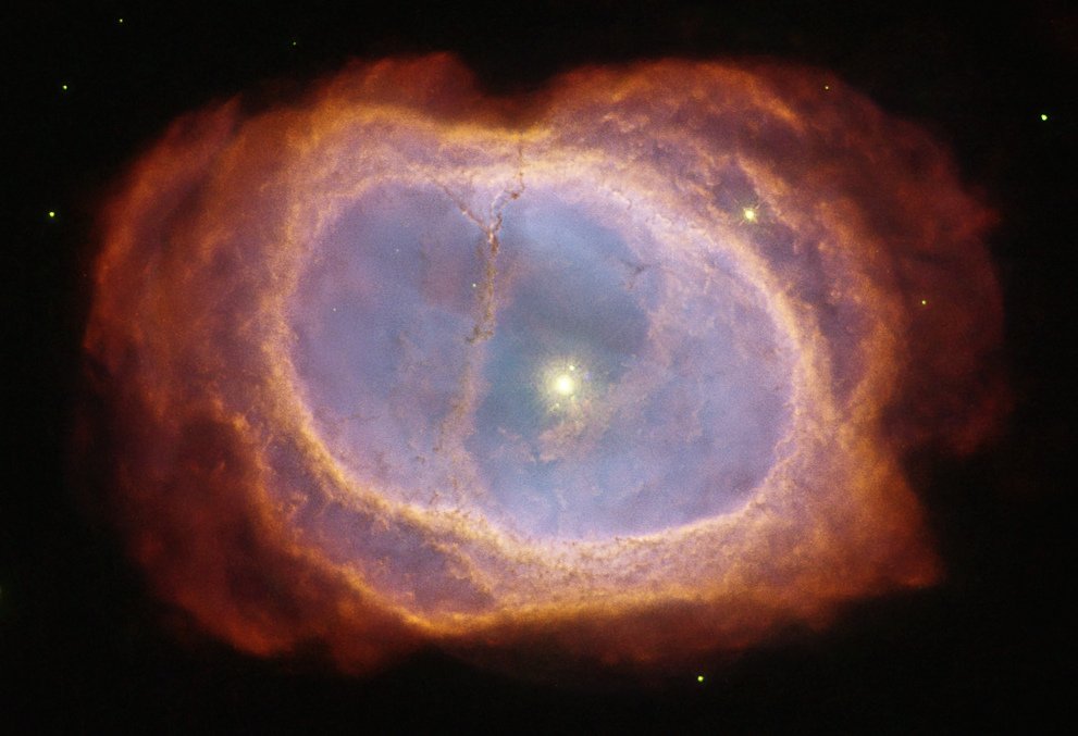 2118910705_Ringnebula.jpg.aa1544867cb5161624f1868c2313a382.jpg