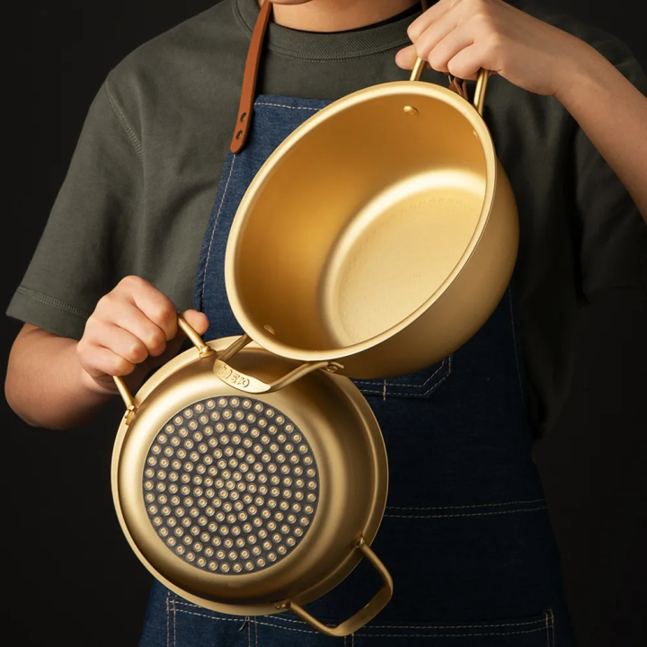 Korea-Ramen-Pot-Pasta-Pots-Aluminum-Soup-Pot-with-Lid-Noodles-Milk-Soup-Cooking-Pot-Fast.jpeg_.thumb.png.f7b3bc1aabc35f44aaa191eb9c27f9e4.png