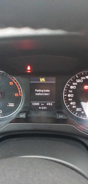 kommer opp hver gang bilen blir startet 1.jpg