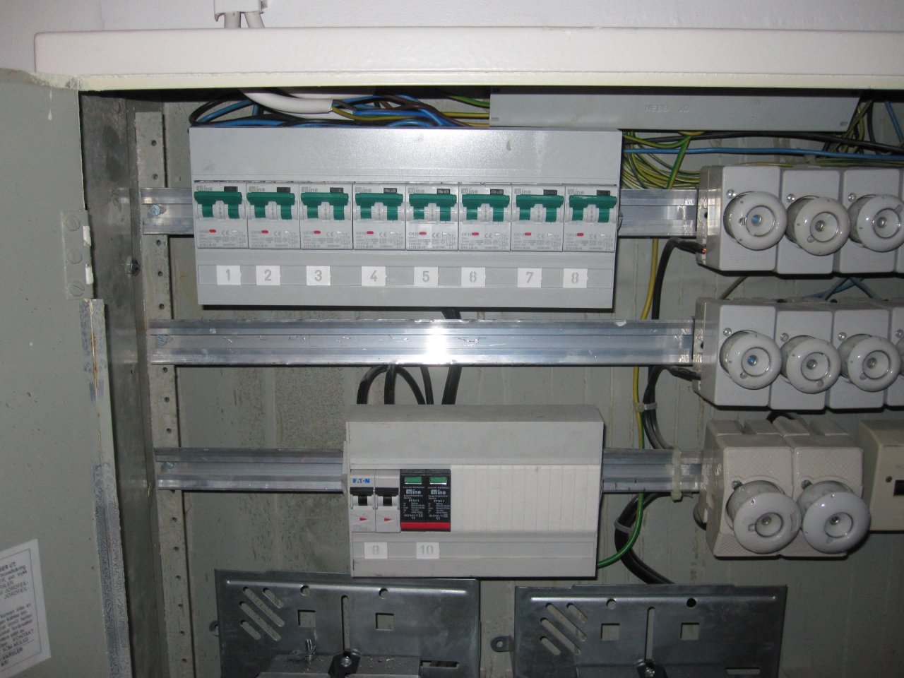 Sikringsskap detalj.jpg