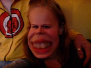 post-102806-1151853327_thumb.jpg