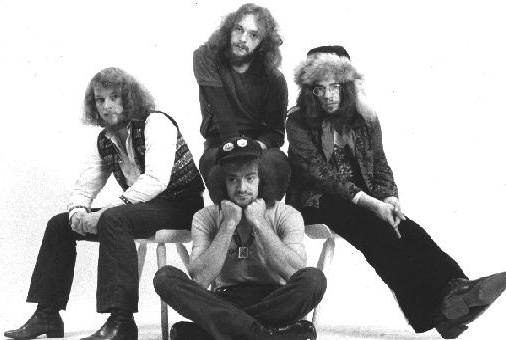 Группа Jethro Tull. Jethro Tull 1969. Ian Anderson Jethro Tull. Jethro Tull фото. Jethro tull curious ruminant. Группа Jethro Tull. Jethro Tull 1969. Ian Anderson Jethro Tull. Jethro Tull фото.