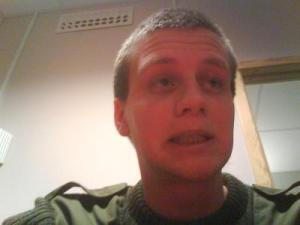 post-23303-1179252967_thumb.jpg