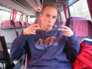 post-31865-1163546290_thumb.jpg