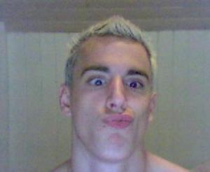post-52857-1184705965_thumb.jpg