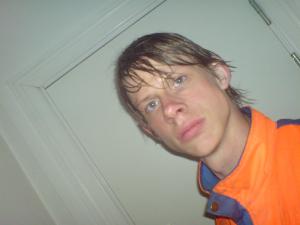 post-62189-1179150457_thumb.jpg