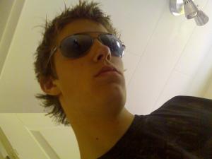post-62700-1153992492_thumb.jpg