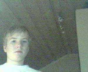 post-65515-1132490632_thumb.jpg
