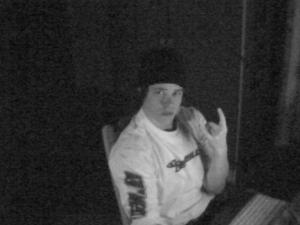 post-71431-1169593906_thumb.jpg