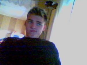 post-88612-1165005847_thumb.jpg